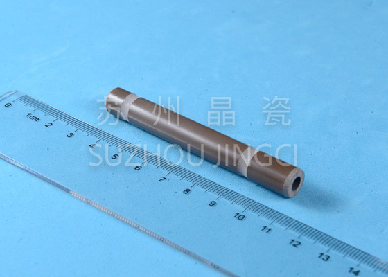 Bruine Alumina Ceramische Schacht met Weerstand van de Groeven95% de Hoge Schuring