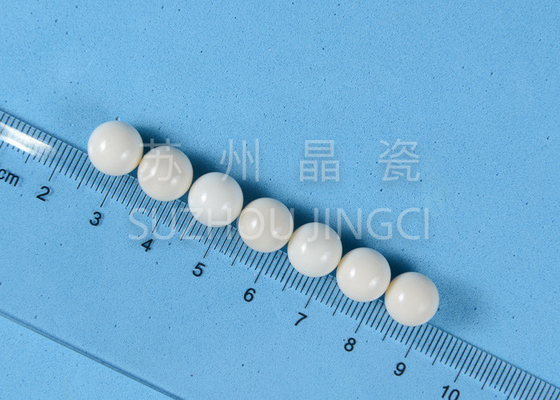 99% de ceramische bal Witte Alumina Anti-abrasion Toepassing van Machineslagers